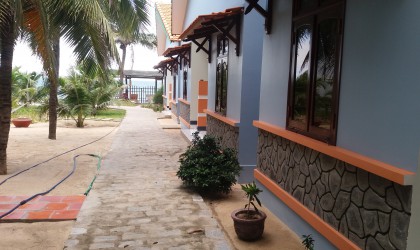 Nhà nghỉ Hồng Di