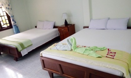 Nhà nghỉ Hồng Di